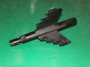 Раздвижной расширитель со спиральной режущей кромкой